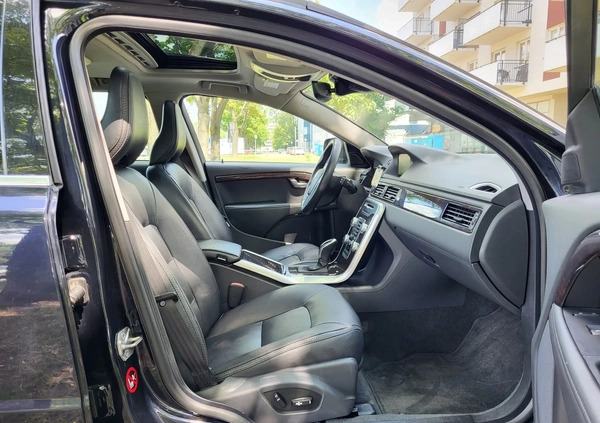 Volvo XC 70 cena 75900 przebieg: 274283, rok produkcji 2016 z Warszawa małe 742